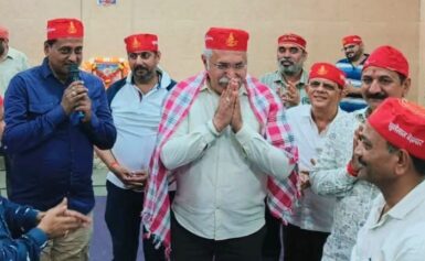 हिंदी सक्ती विरोधातील मराठी भाषिकांच्या लढ्याला सिंधी भाषिकांचंही समर्थन !!